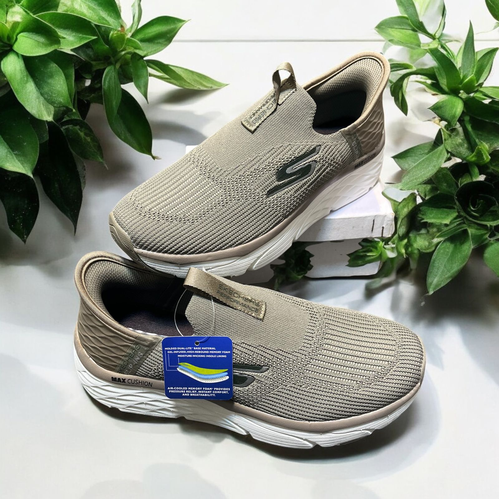 SKECHERS PERFOMANCE SHOES LIGHT GRAY