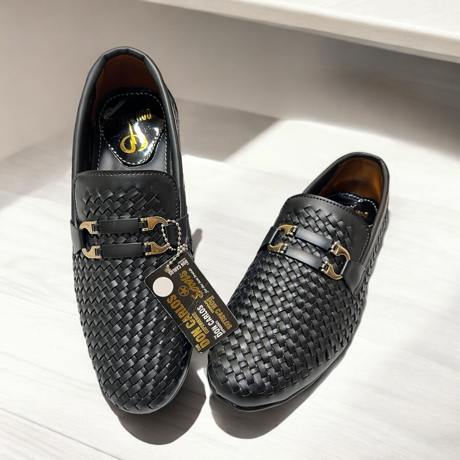 Knitted Leather Woven Pumpi Shoes (Black)