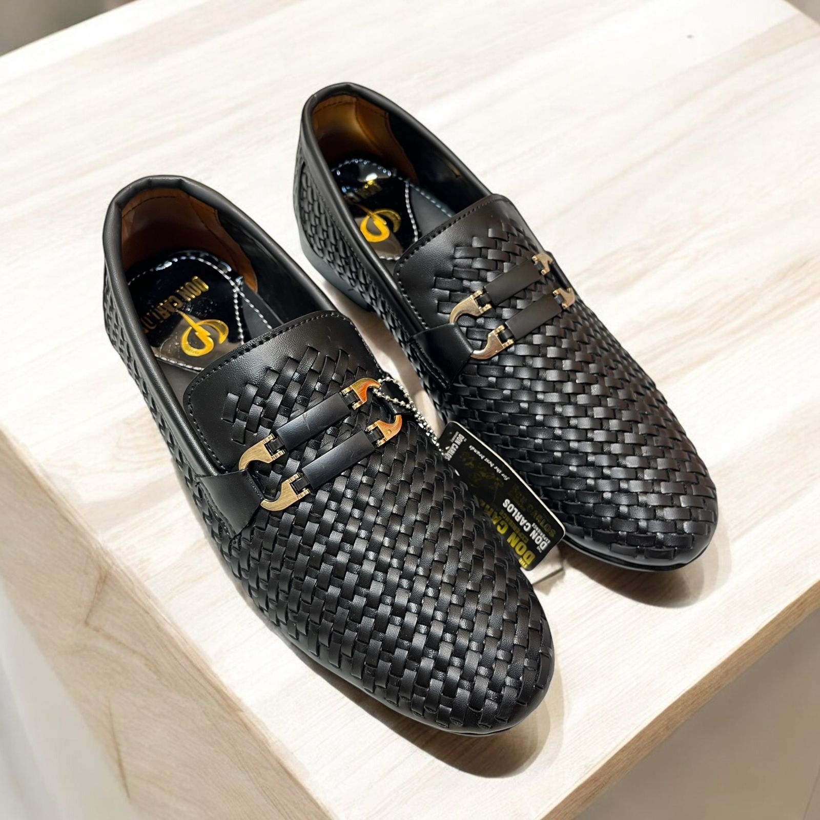 Knitted Leather Woven Pumpi Shoes (Black)