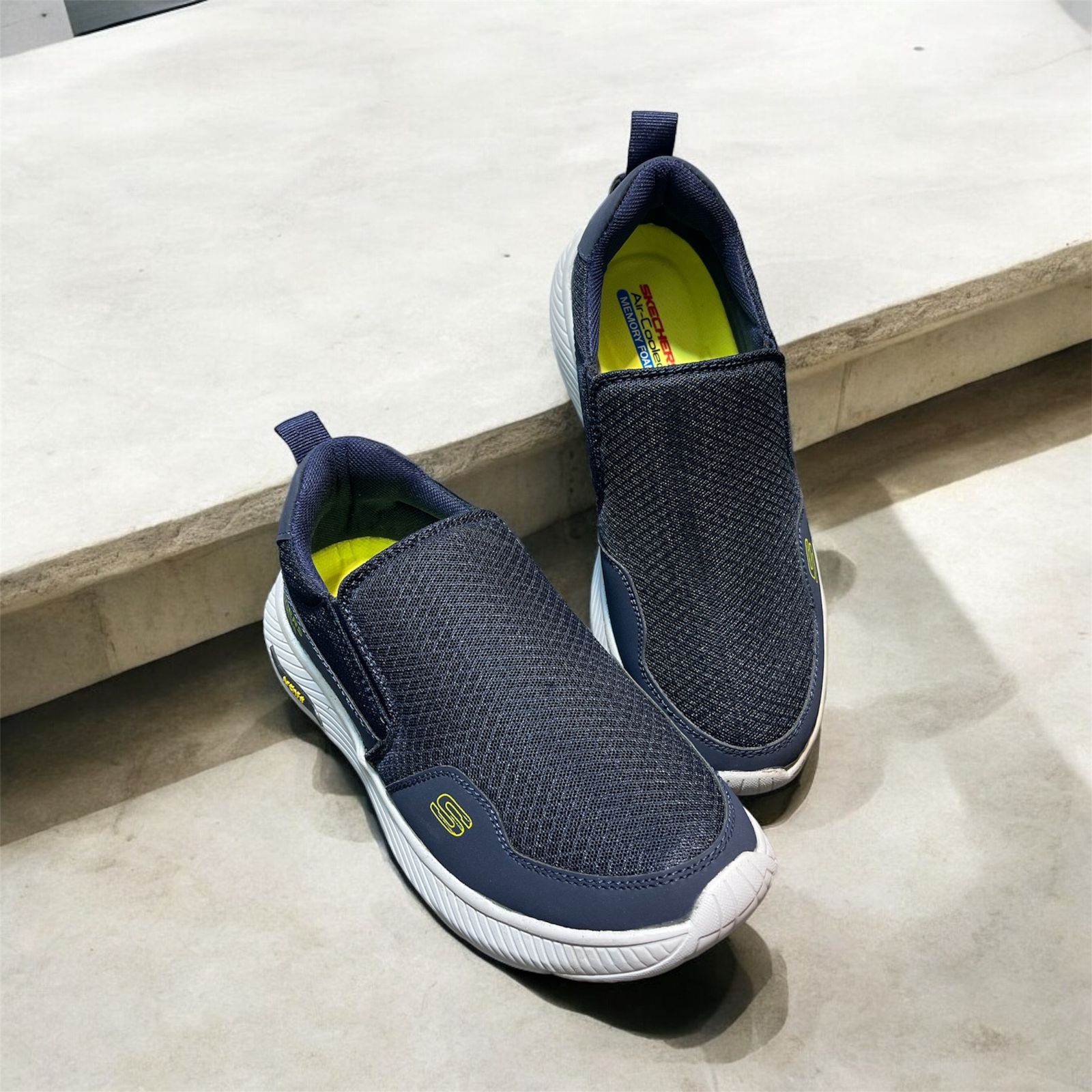 SKECHER SPORTS BLUE SHOES