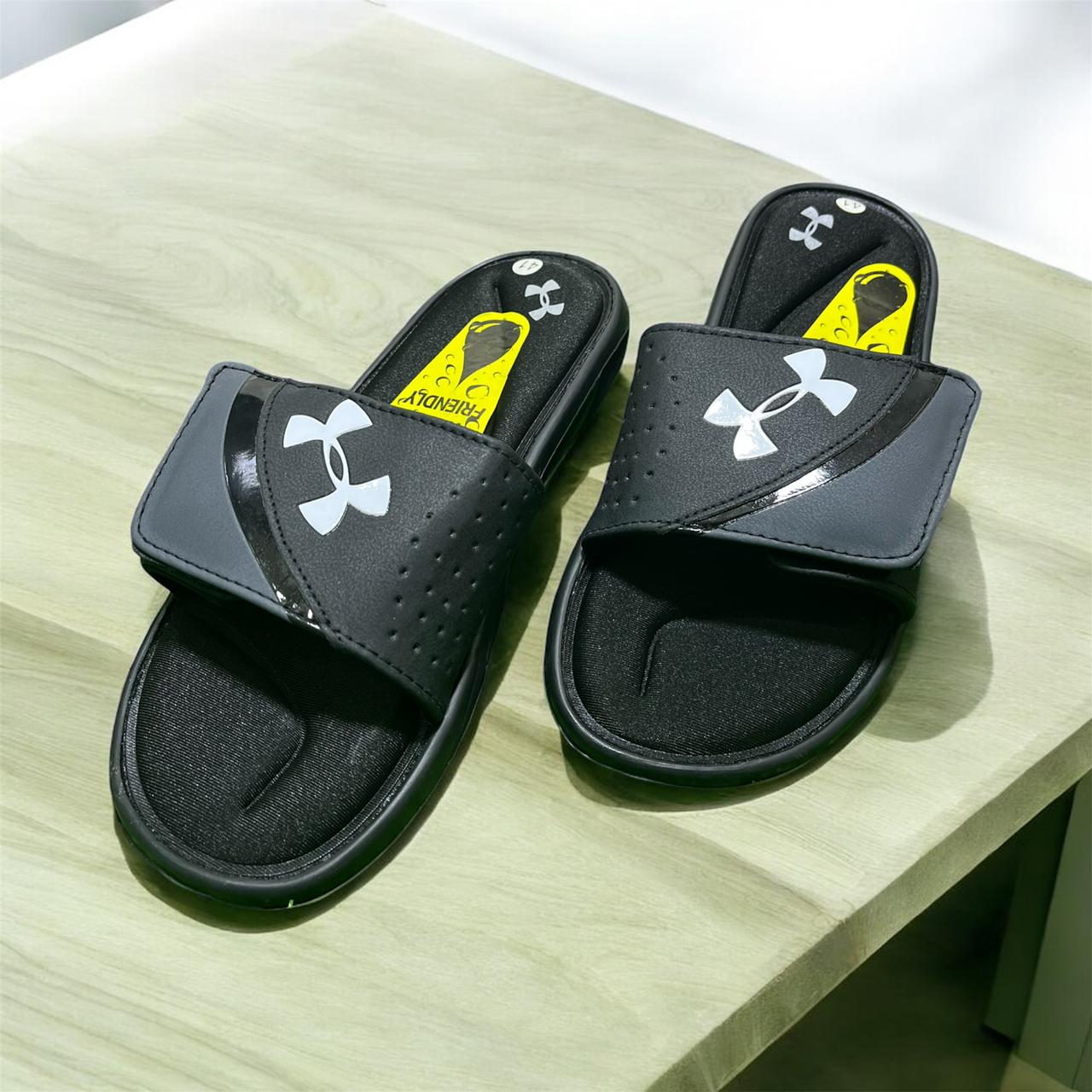 UNDER ARMORE BLACK SLIPPERS (ADJUSTABLE)
