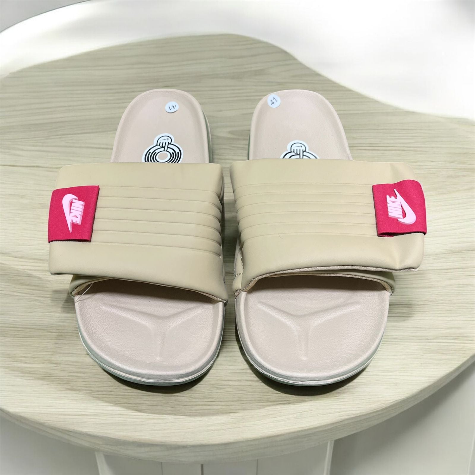 NIKE CREAM COLOR SLIPPERS