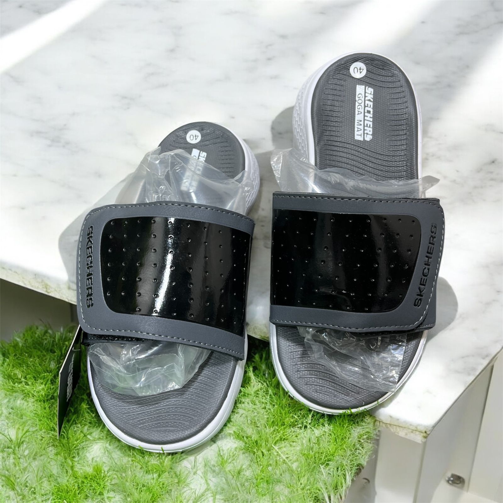 SKECHER LATEST ADJUSTABLE SLIDES (WHITE+GREY)