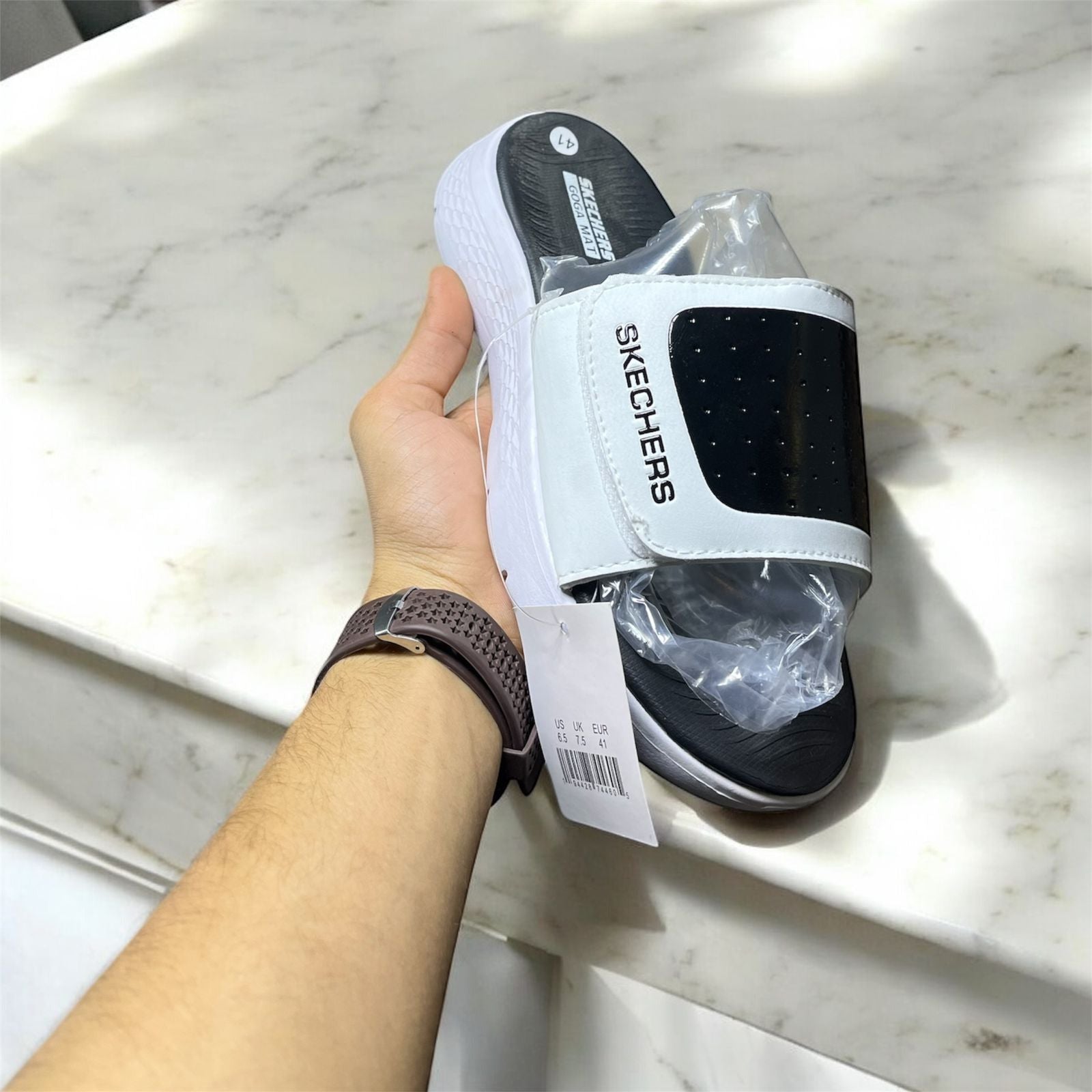 SKECHER LATEST ADJUSTABLE SLIDES (WHITE+BLACK)
