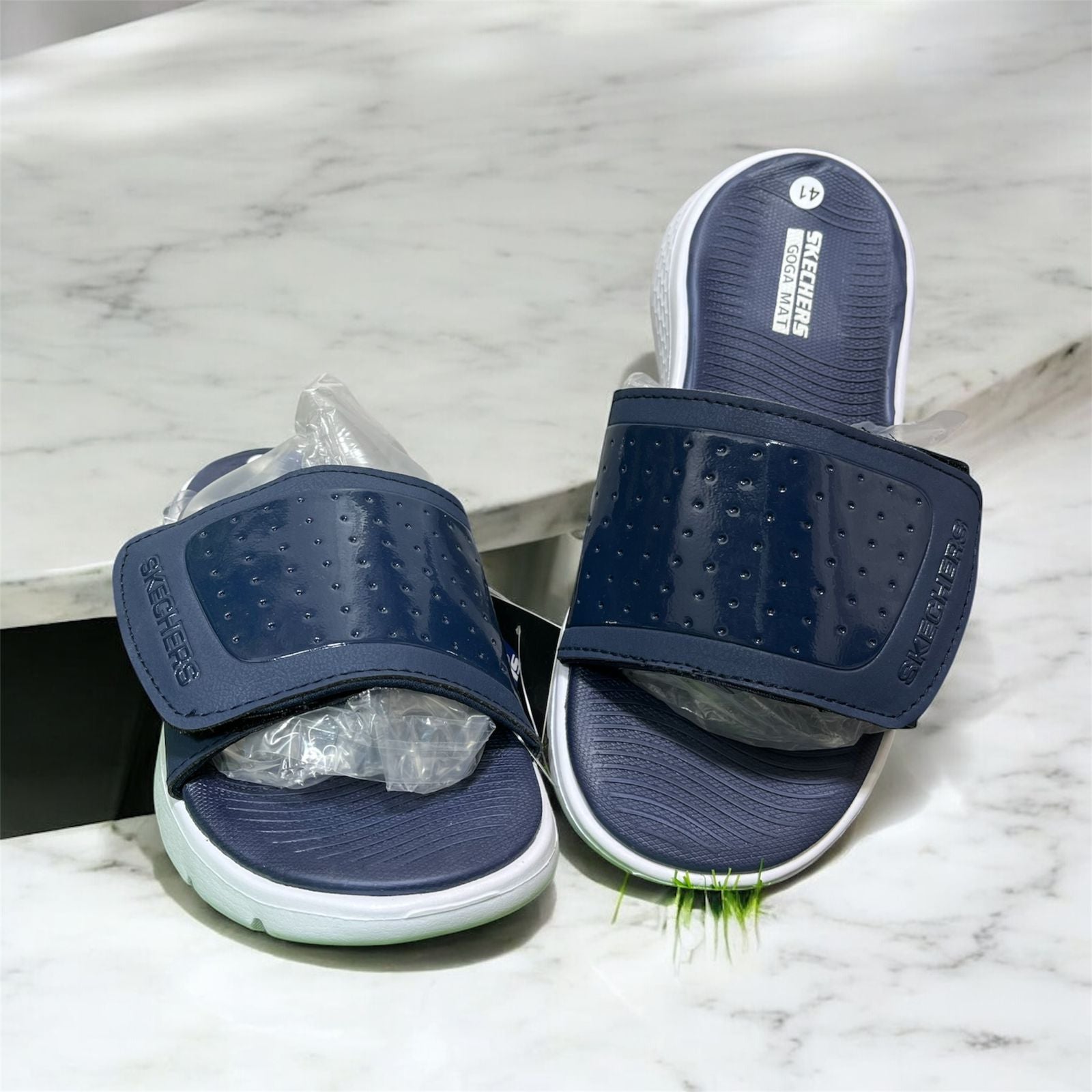 SKECHER LATEST ADJUSTABLE SLIDES (WHITE+BLUE)