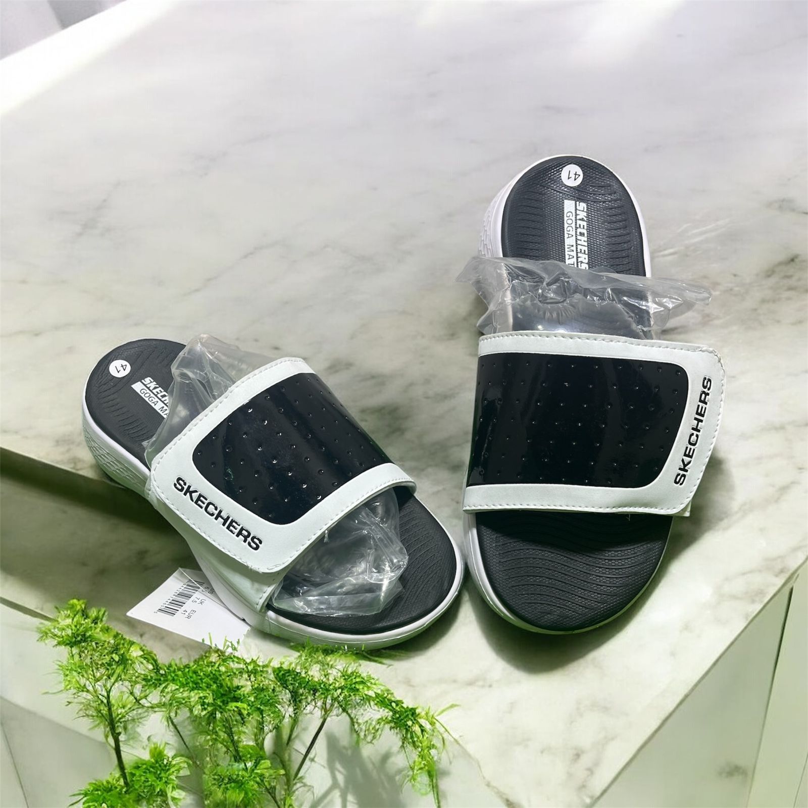 SKECHER LATEST ADJUSTABLE SLIDES (WHITE+BLACK)