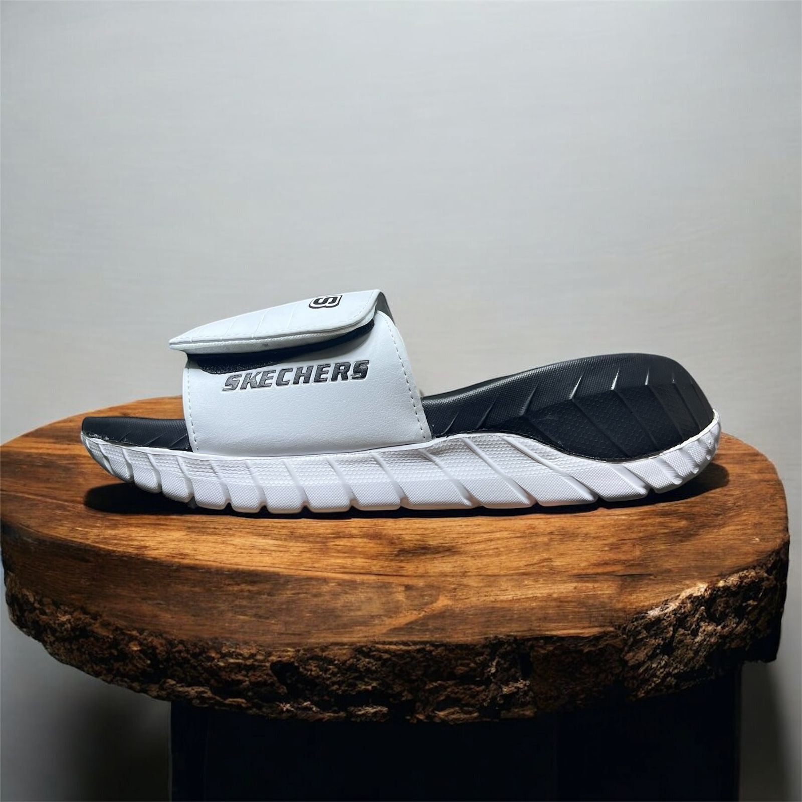 IMPORTED SKETCHER GO WALK SLIDES (USA2 WHITE )