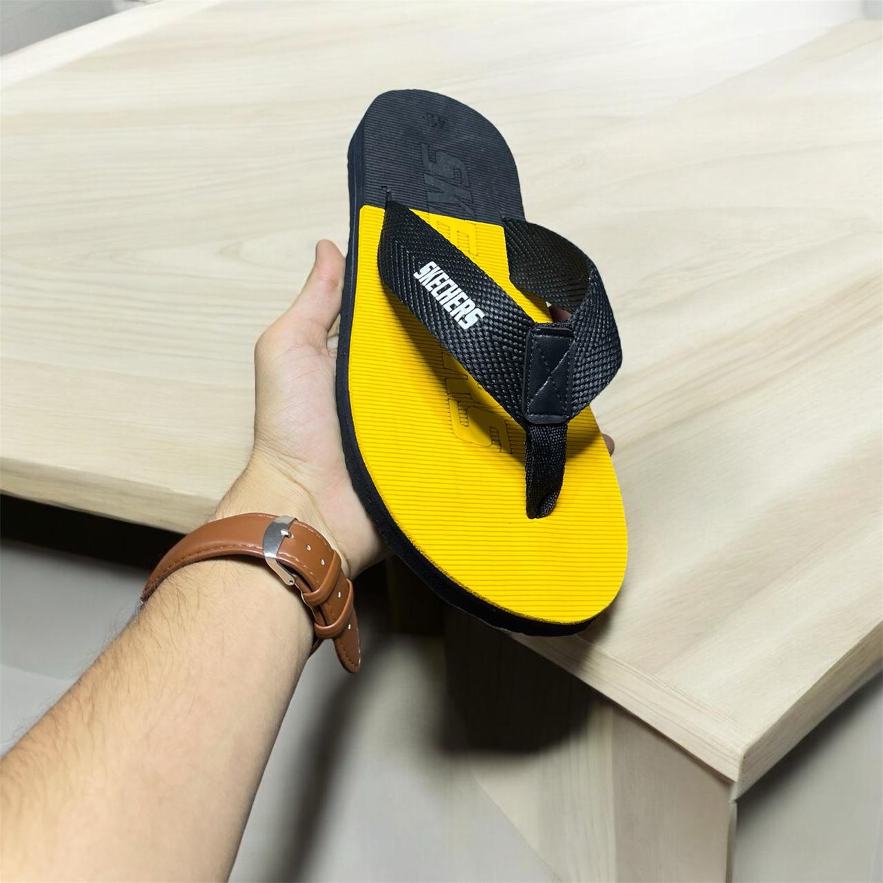 SKECHER FLIP FLOP SUMMER SLIPPER BLACK AND YELLOW