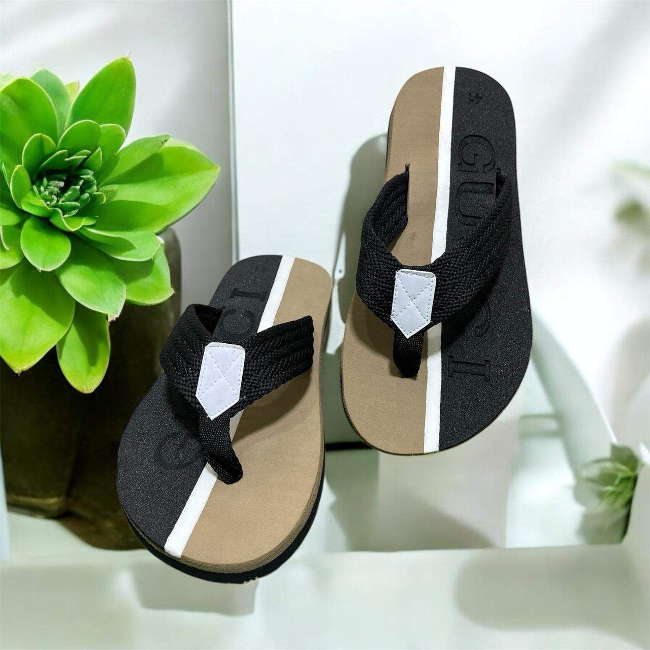 GUCCI FLIP FLOP SUMMER SLIPPER BROWN AND BLACK