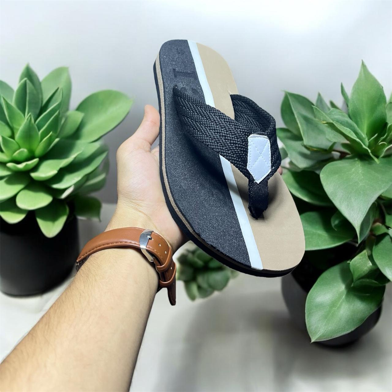 GUCCI FLIP FLOP SUMMER SLIPPER BROWN AND BLACK