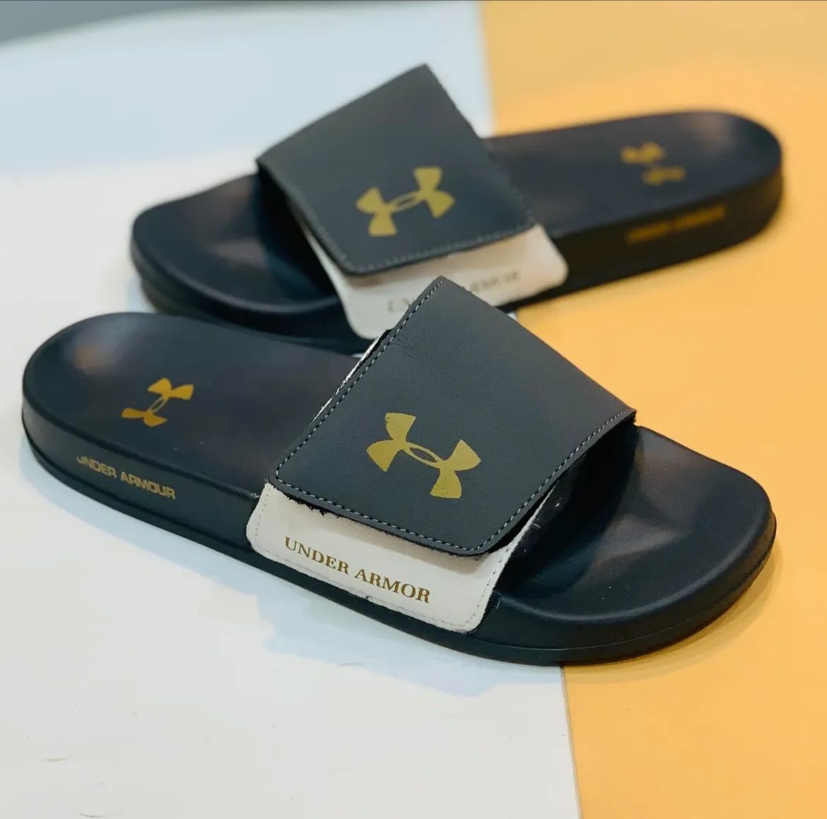 UNDER ARMORE ADJUSTABLE GREY