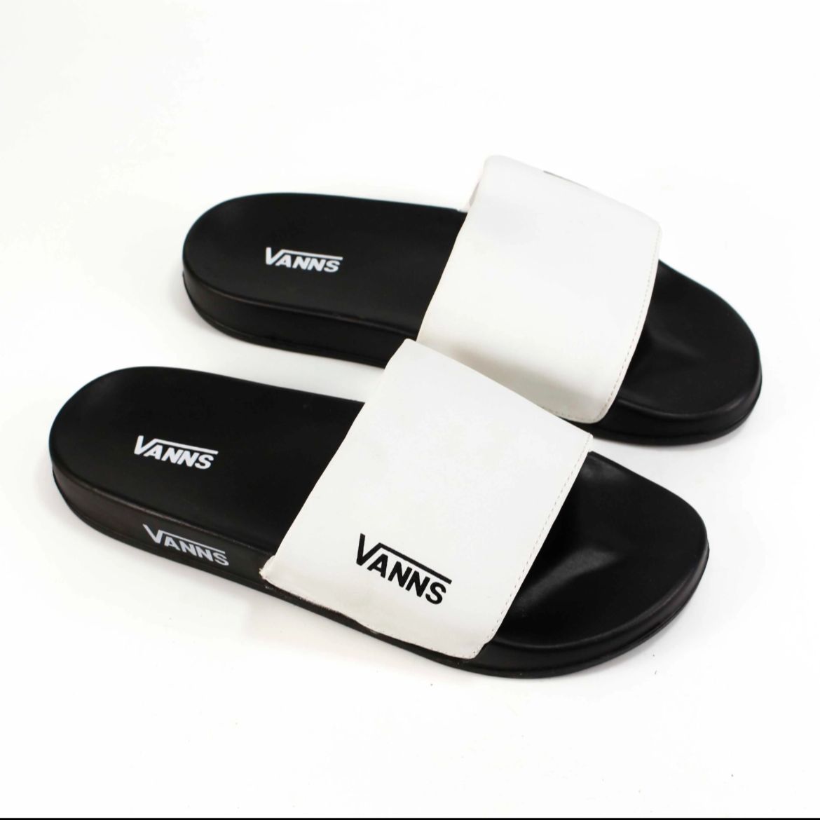 VANNS SLIDS BLACK AND WHITE